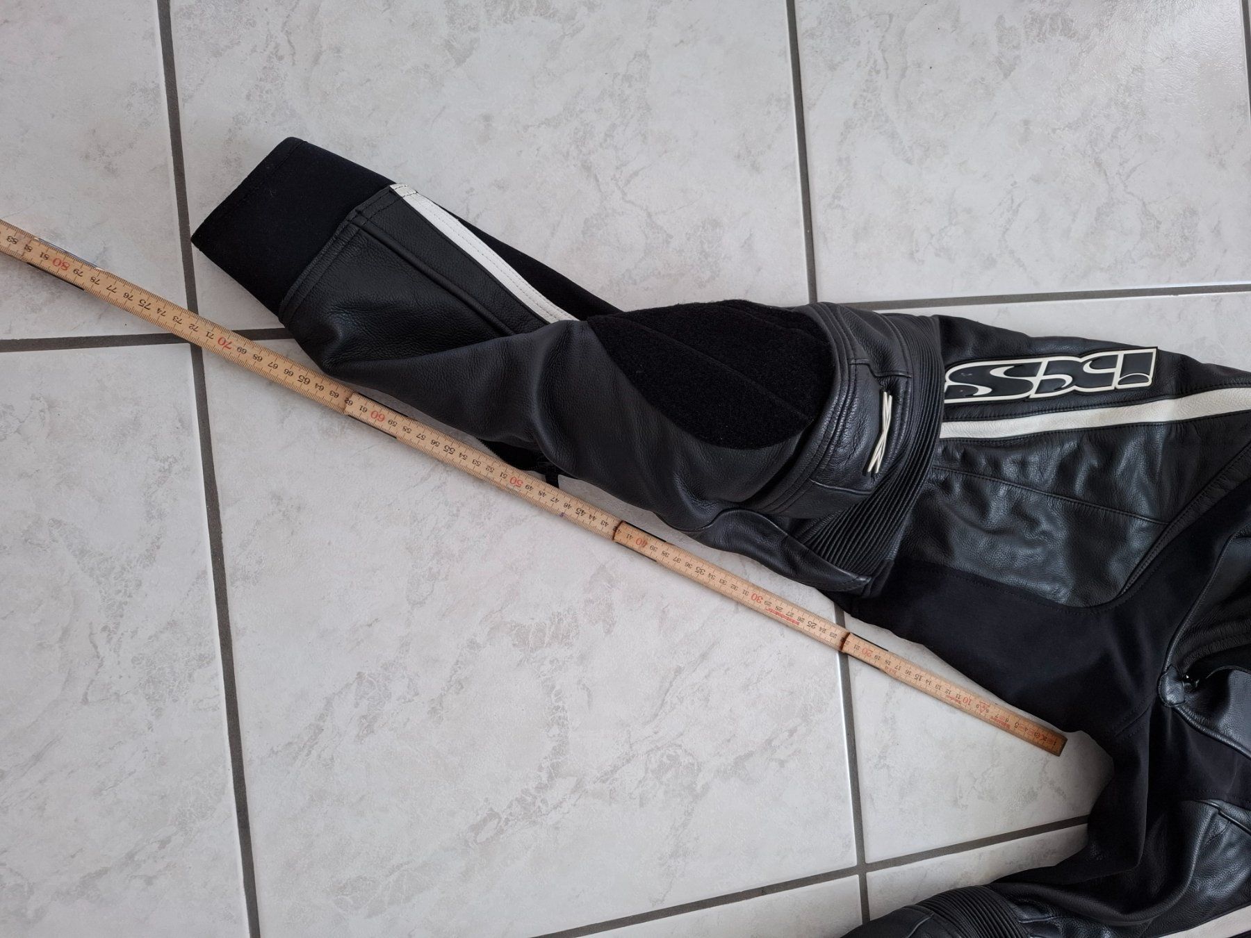 IXS Pantaloni: IXS Motorradhose Gr. 106,  mit Protektoren – Usato da Grosswangen venduto da michelli. 4
