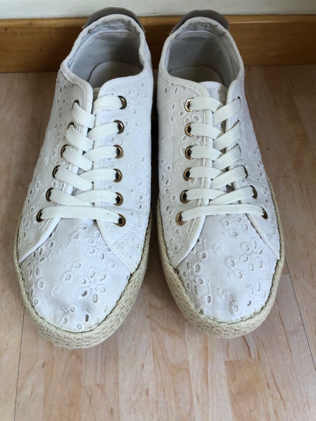 C&A Damenschuhe: C&A Sneaker, Stoffschuhe, Boho-Stil, weiss, Grösse 39 – Gebraucht aus Zürich von aboxi 2