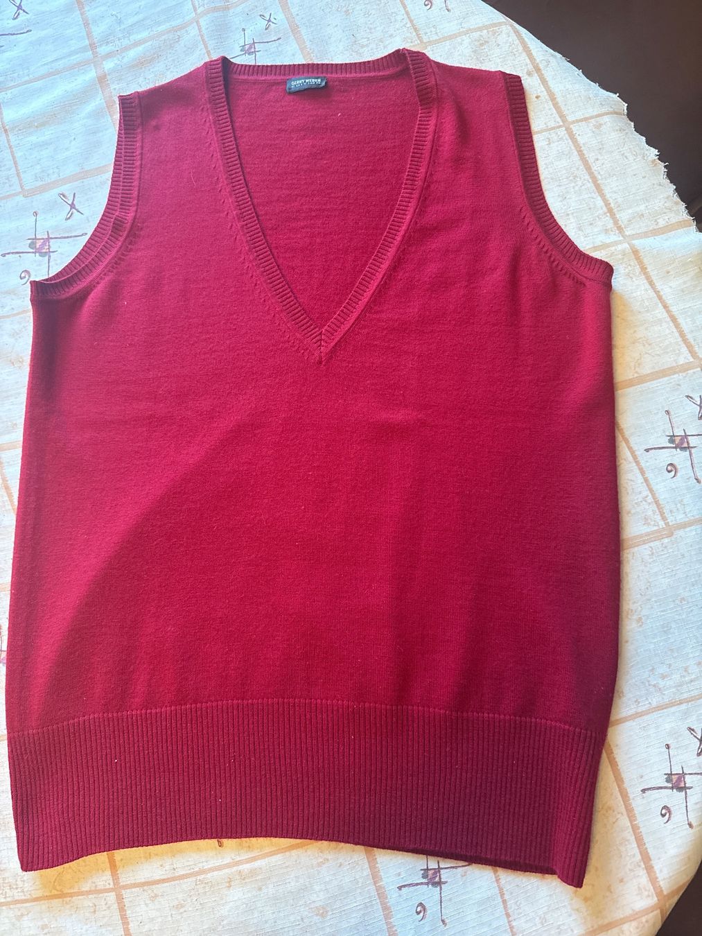 Gerry Weber Gilet & Giacche: Weste Gerry Weber Edition Weinrot Grösse 44 – Usato da Schaffhausen venduto da D-MAC 1