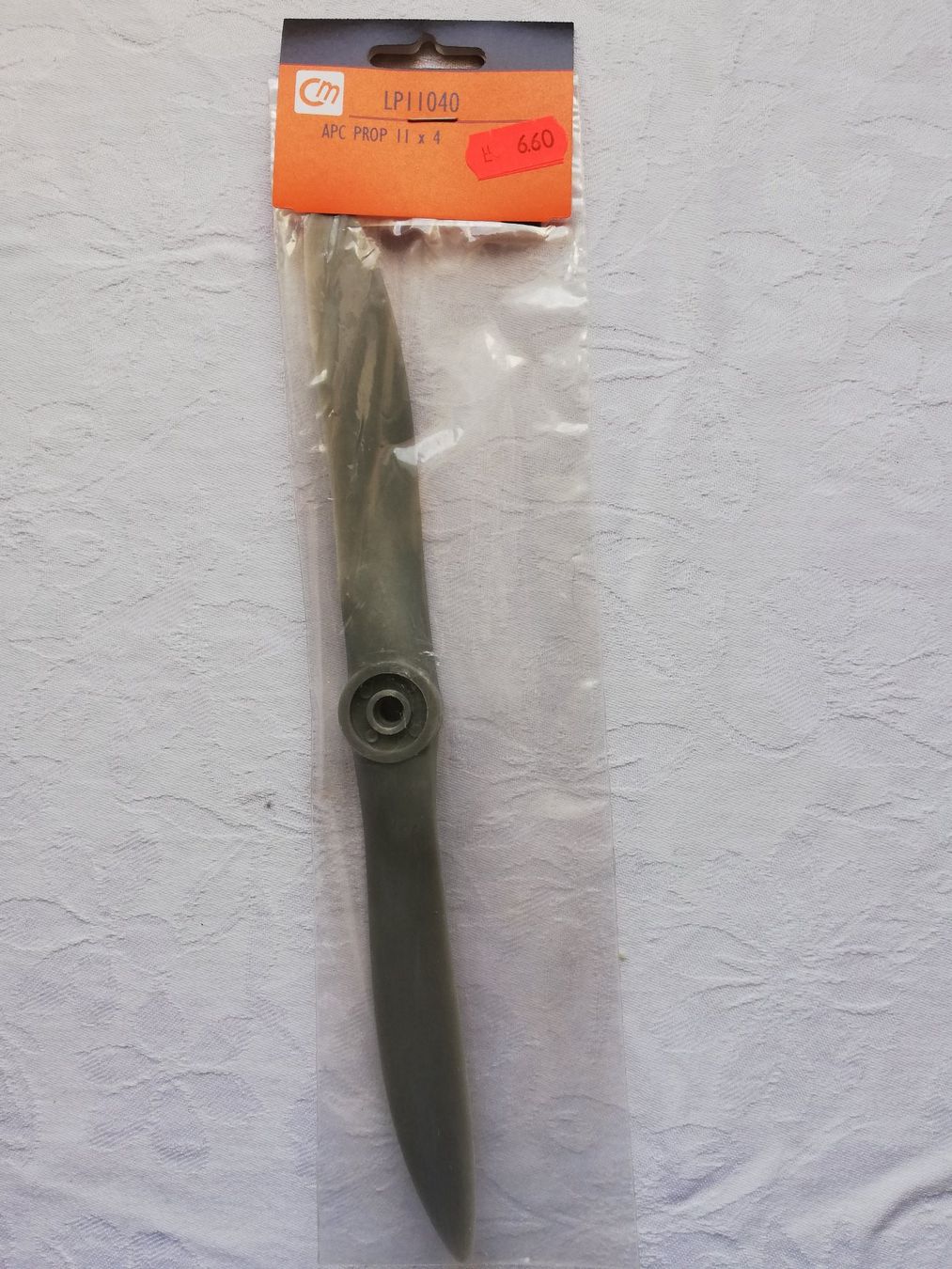 Modellismo RC: APC Propeller 2-Blatt 11 x 4 – Nuovo e nell'imballaggio originale da Flüh venduto da AMS-Modellbau