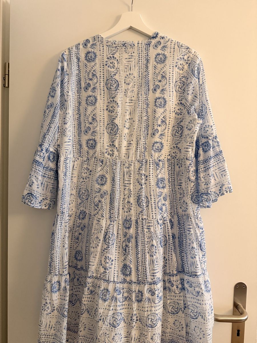 Kleider: Kleid marée blauweiss Grösse S neuwertig – Gebraucht aus Arch von bir_7kmt 2