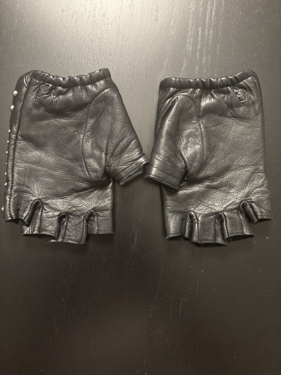 Guanti & manicotti: Studded Leather Fingerless Gloves - Rocker Chic! – Nuovo (secondo la descrizione) da Uitikon Waldegg venduto da JanicaGe 2