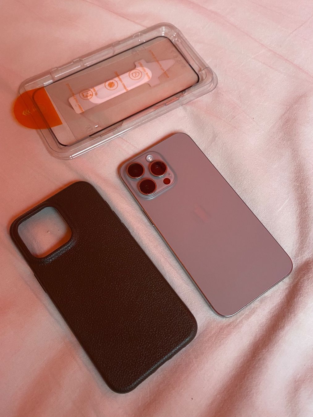 Apple Telefoni cellulari / Smartphones: iPhone 15 Pro Max 100% Batterie + Case + Panzerglas – Usato da Zürich venduto da hssg