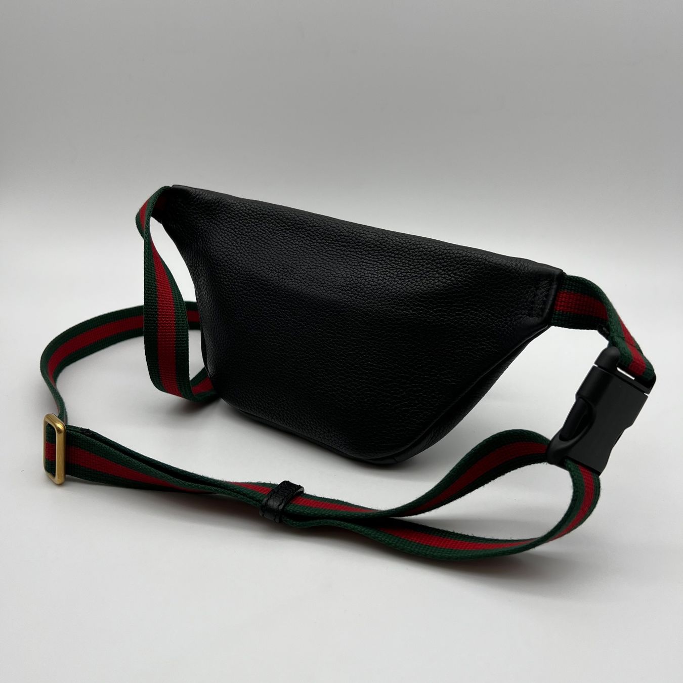 Gucci Taschen: Gucci Bauchtasche – Gebraucht aus Nebikon von LuxuNow 3