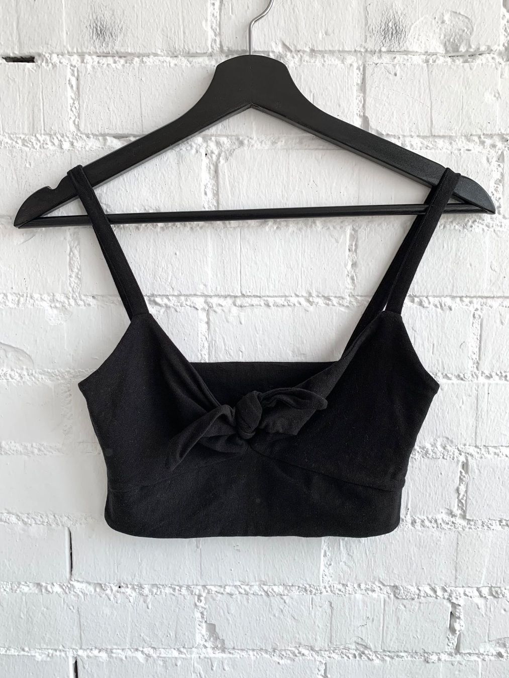 Tops: Schwarzes Crop Top – Gebraucht aus Bern von Fraeuleinhonig