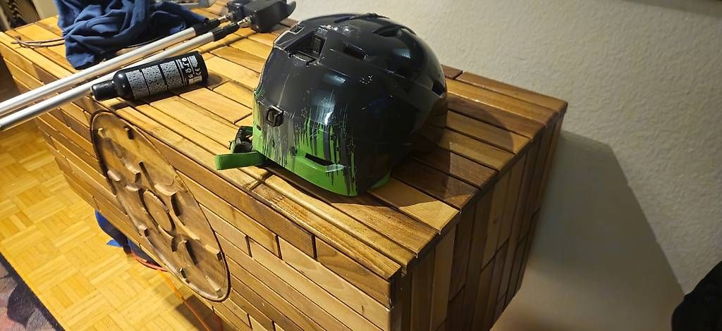 Caschi: Helm  – Usato da Frenkendorf venduto da fel_vpj8 2