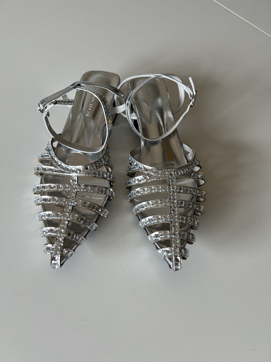 Scarpe da donna: Sandale Silver Gr 39 – Nuovo (secondo la descrizione) da Basel venduto da Ksjusha