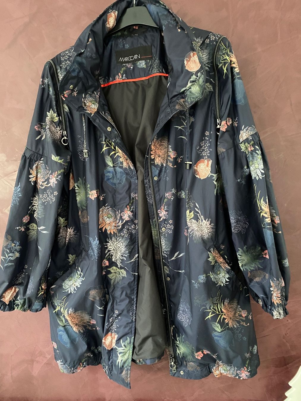 Marc Cain Giacche: Marccain Damen Übergangs Jacke N3 38 M – Nuovo e nell'imballaggio originale da Volketswil venduto da praxis12