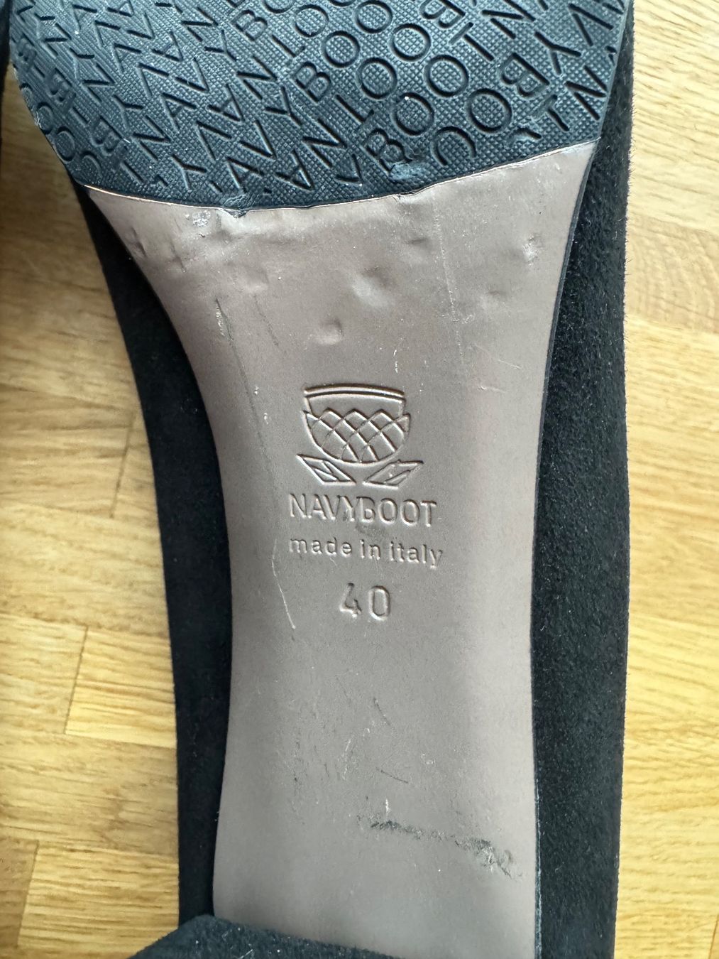 Navyboot Scarpe da donna: Hochwertige Navyboot Pumps schwarz, Grösse 40 – Usato da Aarau venduto da Gulianora 4