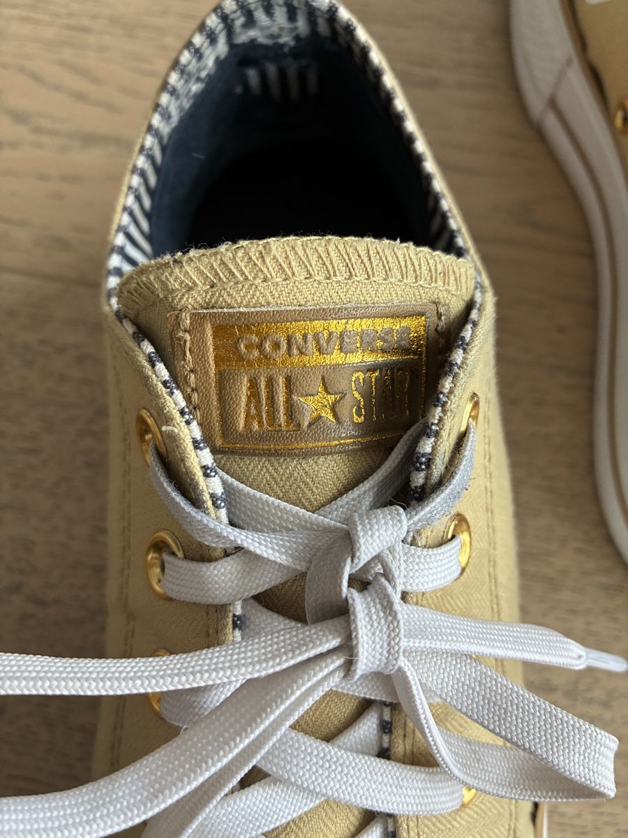 Converse Chaussures femmes: Baskets Converse 39.5  – D'occasion à Bulle par ste_t2ng 4