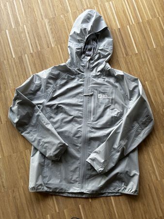 NEU! Jack Wolfskin Regenjacke Damen Grösse M