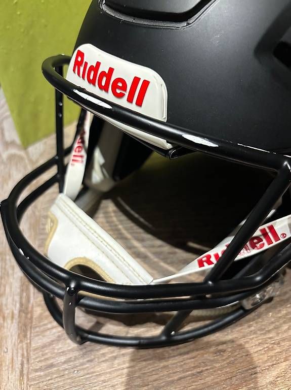 Caschi: Fotball Helm Riddel Speedflex – Usato da Meikirch venduto da nev_gn9z 3