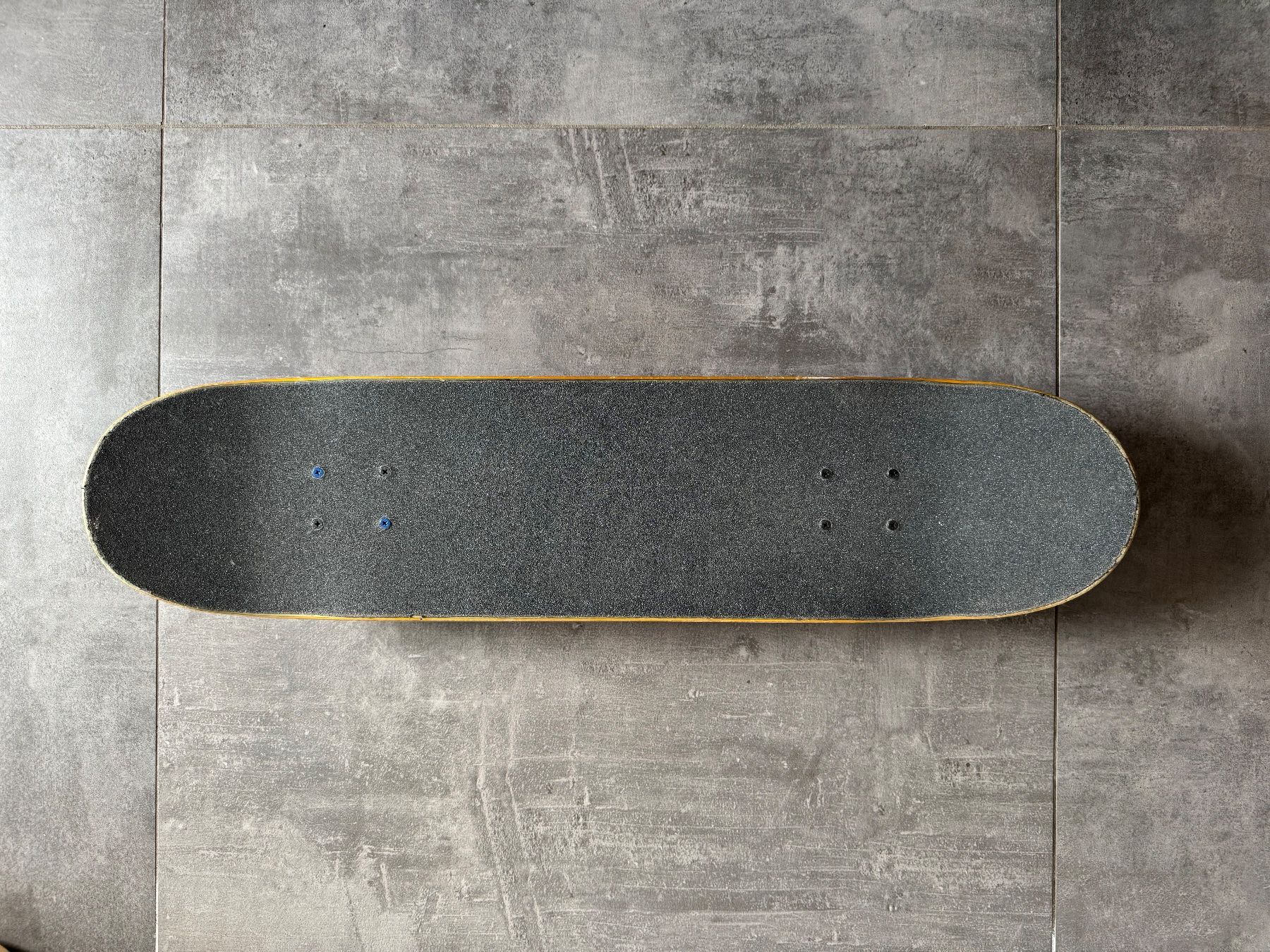 Skateboards: Skateboard – Gebraucht aus Chiasso von vav_l9h2 2