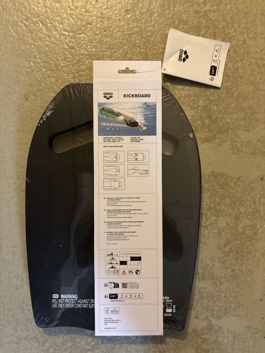 Surfboards & Schwimmbrette: Arena Kickboard Schwimmhilfe – Neu und originalverpackt aus Däniken SO von stranger02 1