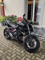 Kawasaki ER-6n Motorrad schwarz guter Zustand