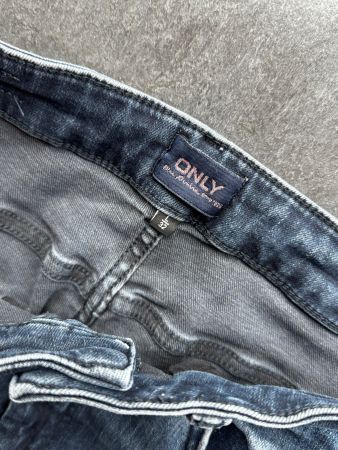 Damen Jeans, Farbe darkblue, Jeans Gr. L 32, modern