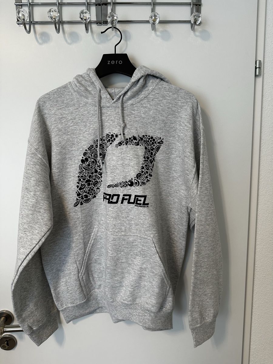 Maglioni & Felpe: Grauer PRO FUEL Kapuzenpullover Grösse M,neu! – Nuovo (secondo la descrizione) da Eglisau venduto da Brewster1