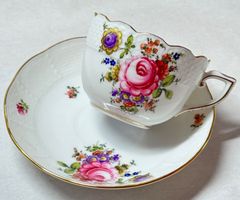 Herend Porzellan Blumenbouquet Mokkatasse signiert