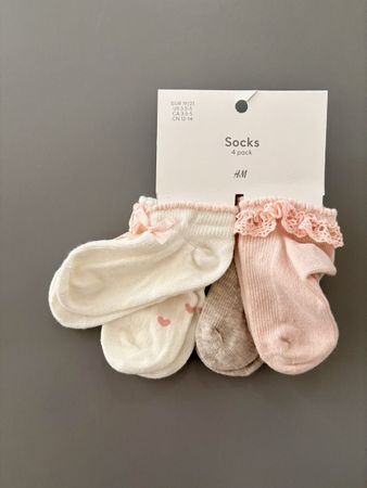 Socks Newborn H&M x4, Grösse 19/21