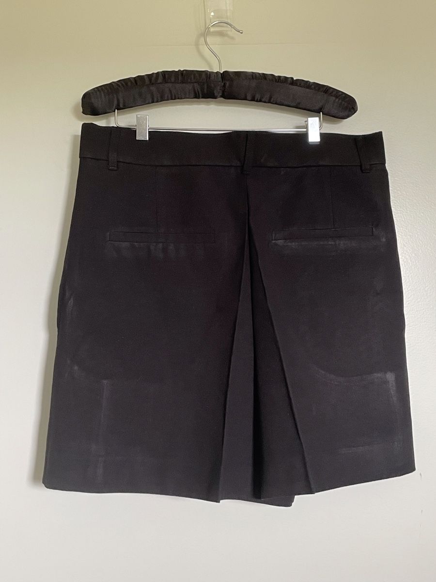 Zara Pantaloni: Short/bermuda ZARA noire, taille L - NEW – Nuovo e nell'imballaggio originale da Vuadens venduto da Nina11 1