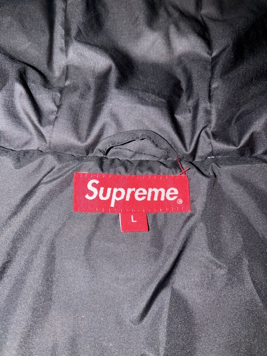 Supreme Giacche: Supreme Warp Hooded Puffy Jacket – Usato da Visperterminen venduto da lgresell 9