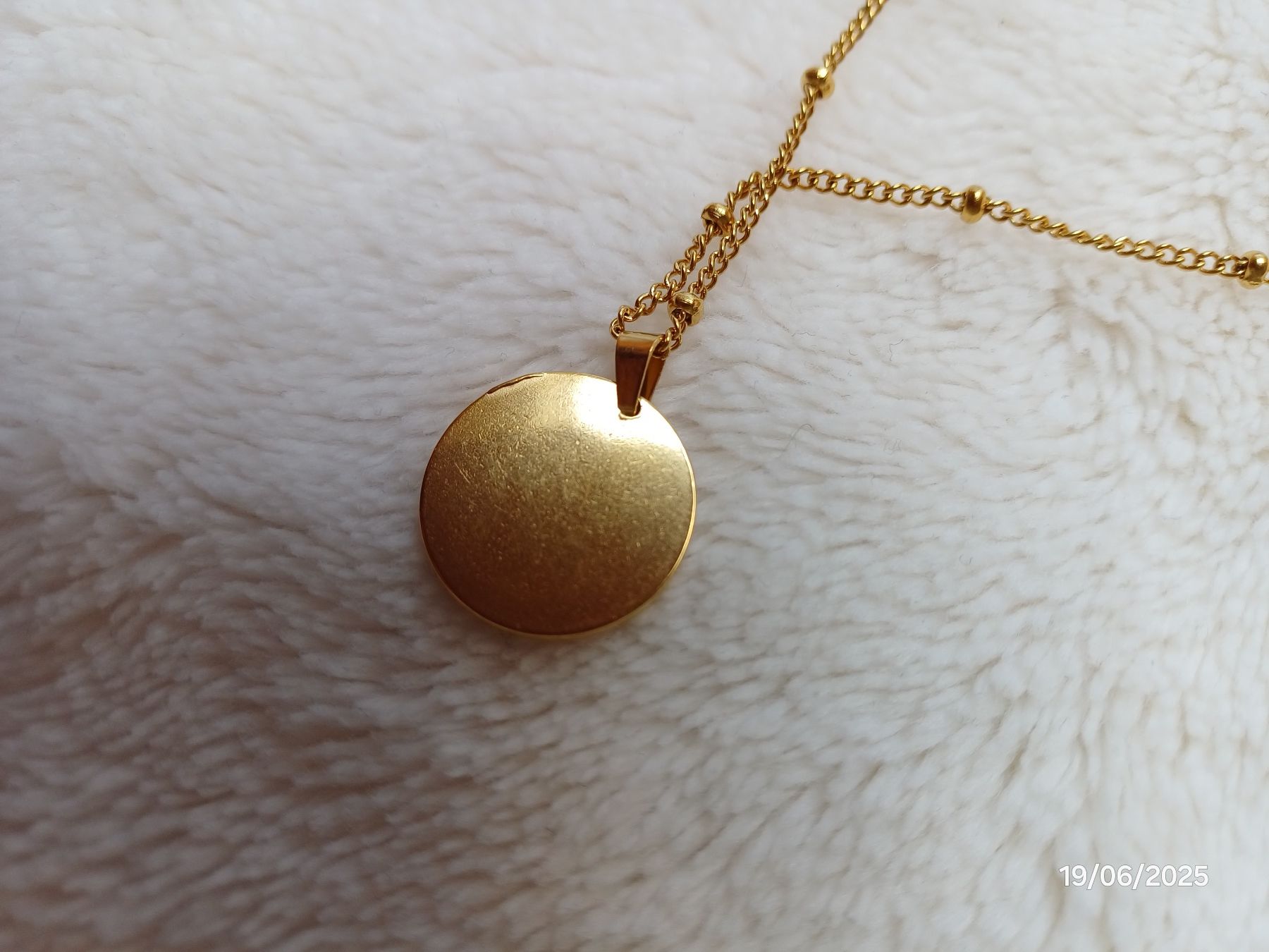 Catenine: Kette mit Jungfrauenzeichen-Anhänger – Nuovo e nell'imballaggio originale da Würenlos venduto da Abracadabra26 3