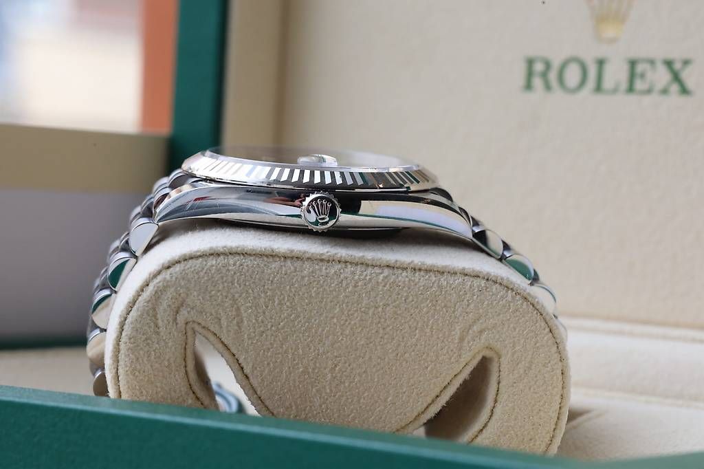 Rolex Orologi: Rolex Datejust 126334 41mm Blue – Usato da Wollerau venduto da RekociTimepieceGmbH 4