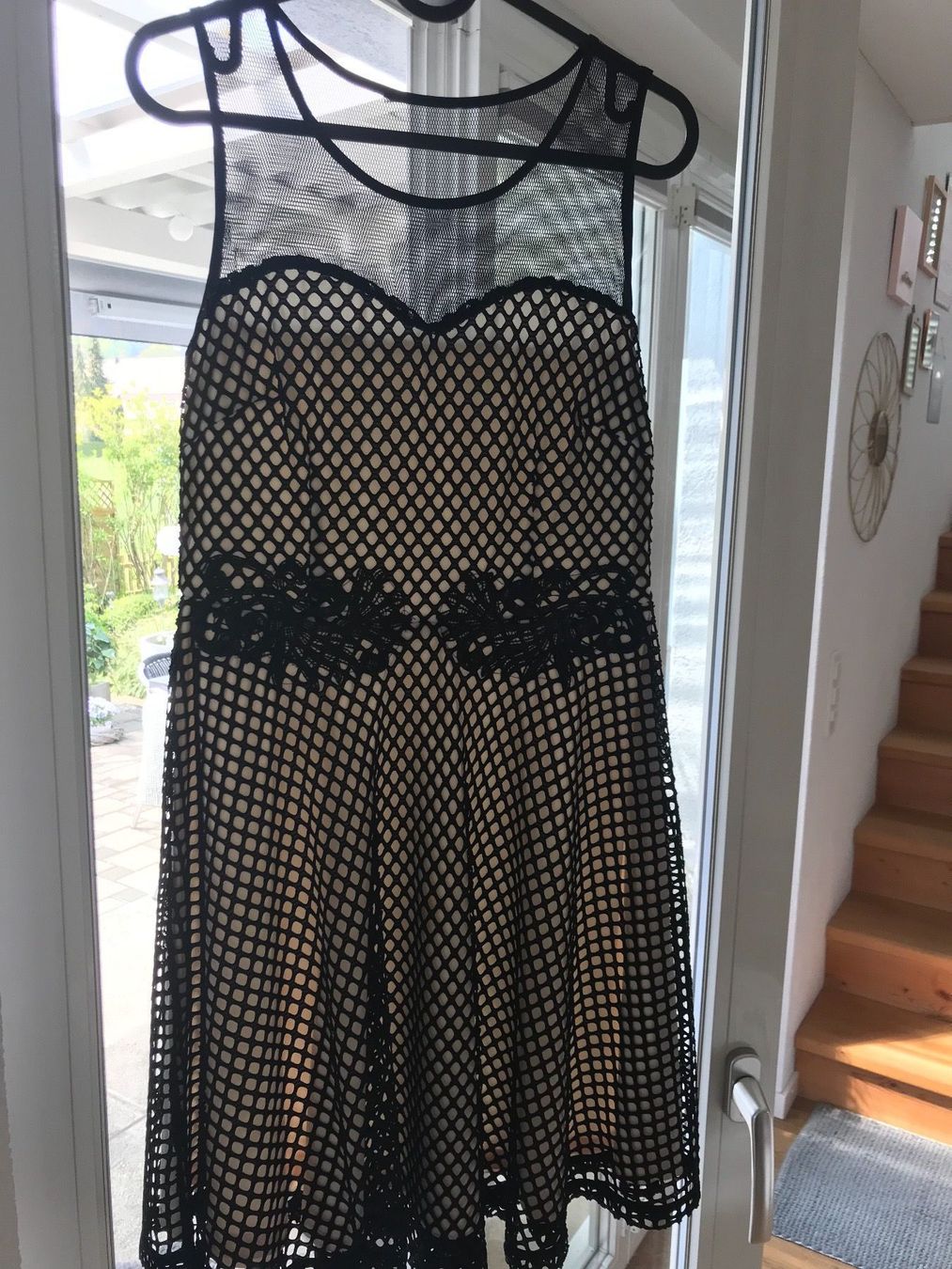 Vestiti: Kleid – Usato da Lotzwil venduto da lan_qr2y