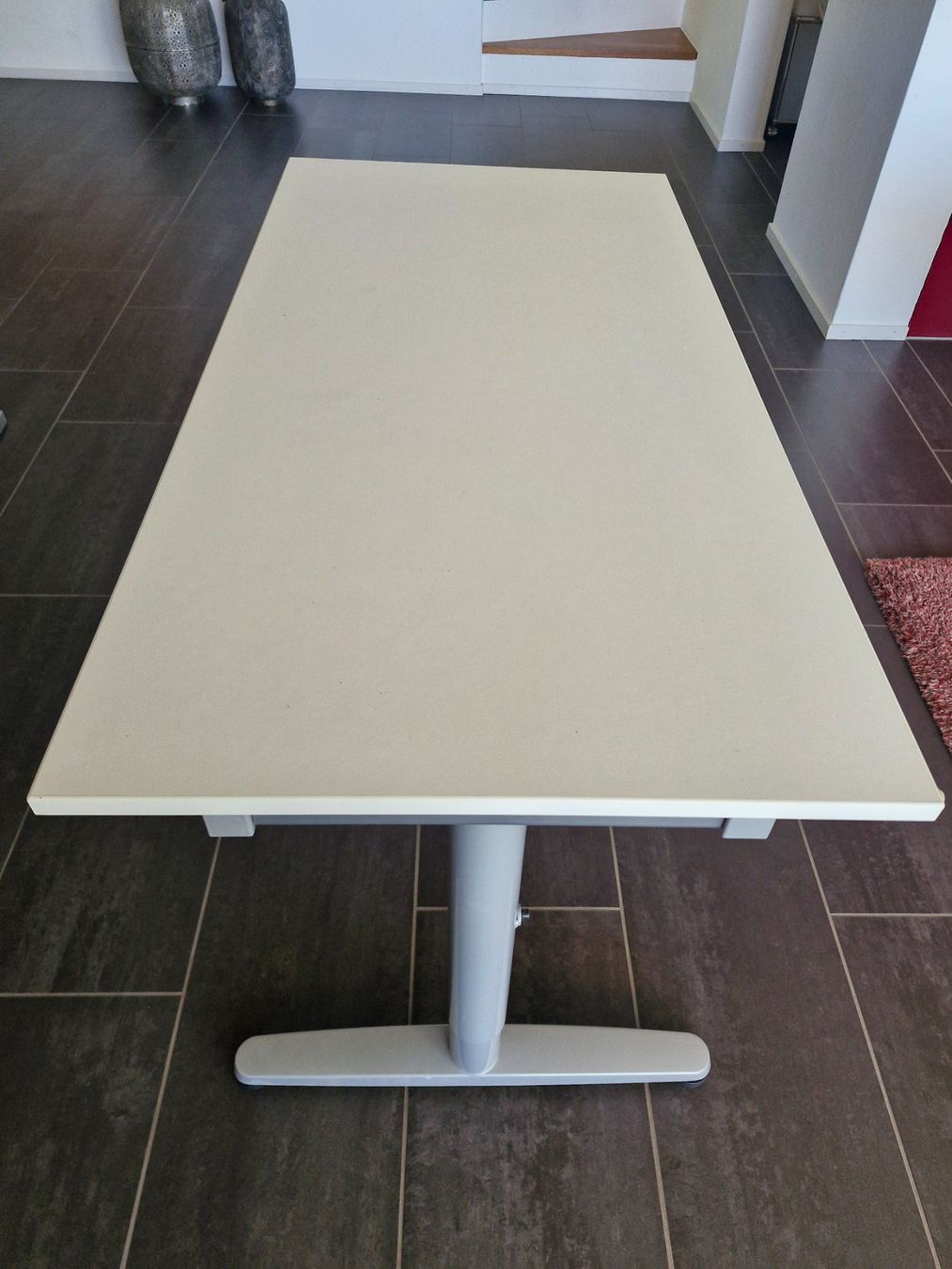 Scrivanie: Kinderpult weiss höhenverstellbar – Usato da Mettmenstetten venduto da 57267123 1