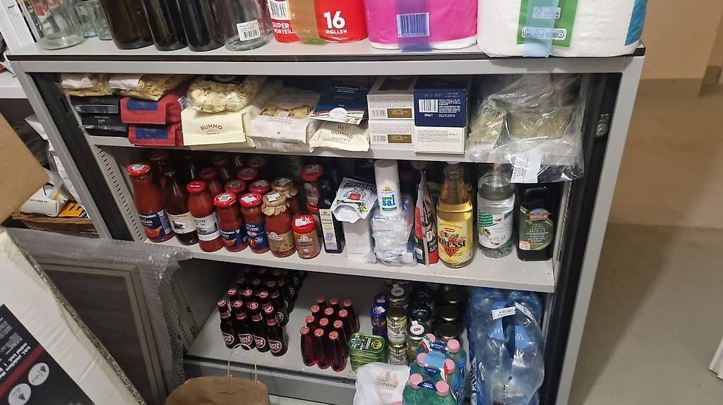 Armadi: Rollladen-/Jalousieschrank – Usato da Nänikon venduto da dar_x9db