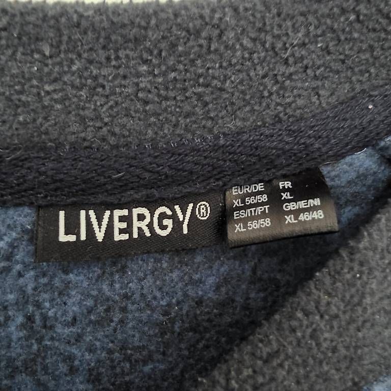 Pullover & Sweatshirts: Pull à zip bleu foncé – Gebraucht aus Neuchâtel von davenvy 2