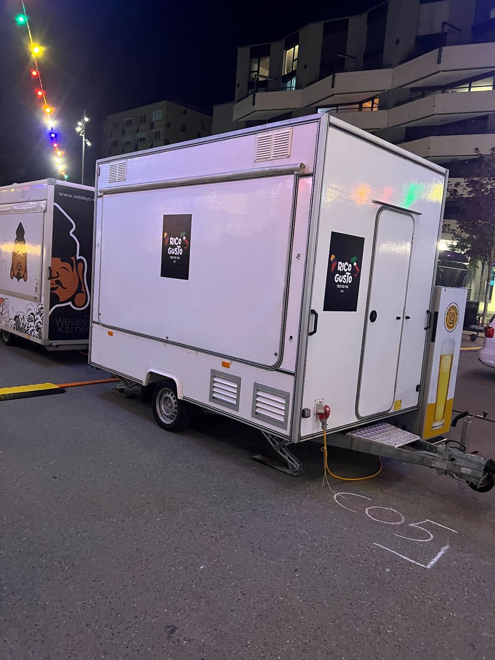 Anhänger: Imbisswagen foodtruck – Gebraucht aus Ostermundigen von and_7wcj 8