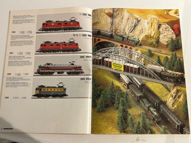 Märklin Documents: 5 CATALOGUES MÄRKLIN, FLEICHMANN ET MINITRIX – D'occasion à Grand-Lancy par Kimplay 8