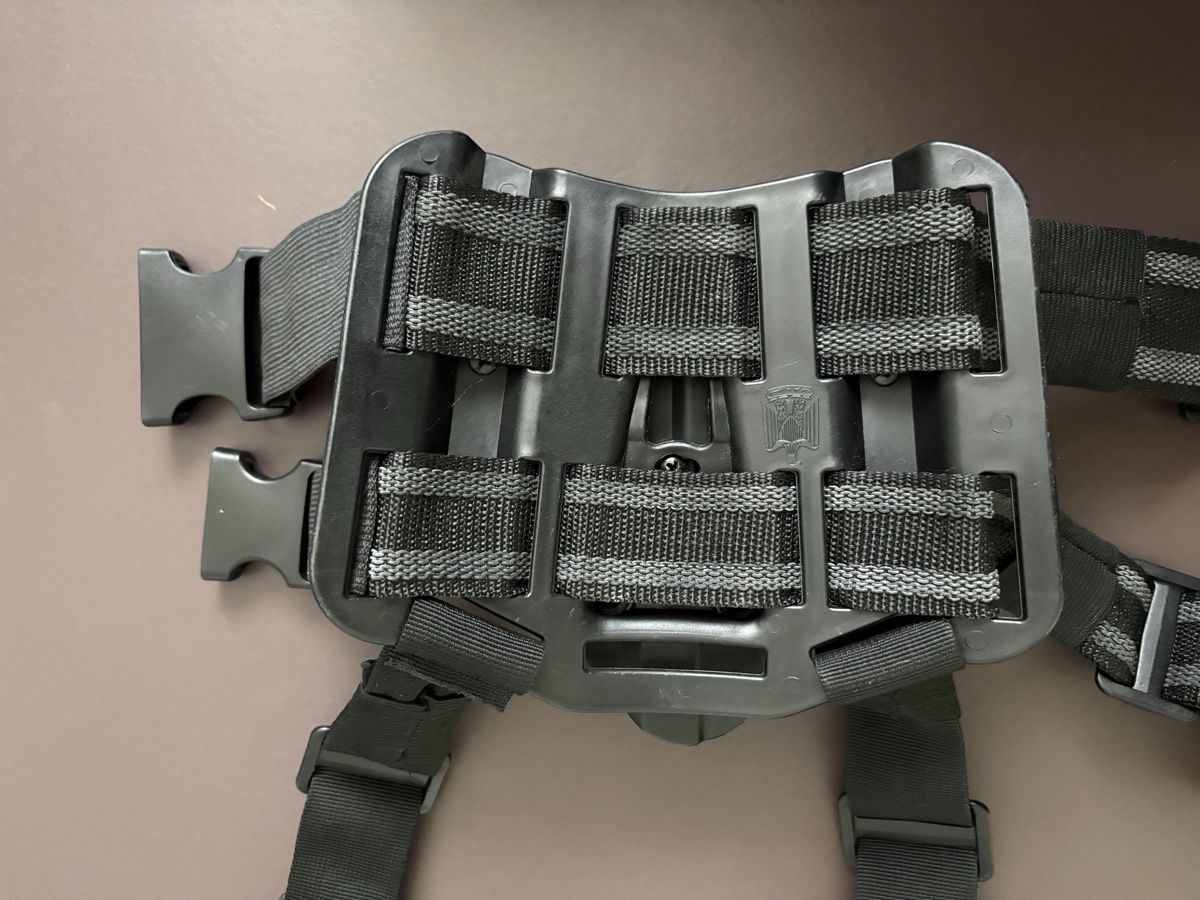 Tiro a segno: Blackhawk Beinholster  – Usato da Meilen venduto da mogli_luna 2