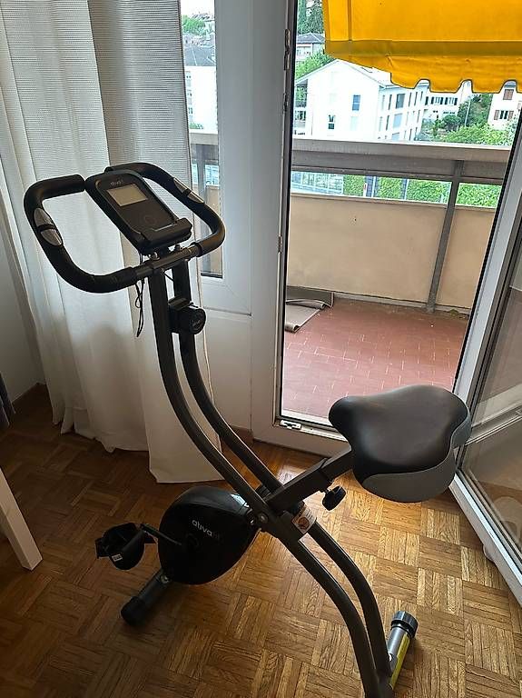 Hometrainer: Vélo d'Appartement Pliable – Gebraucht aus Chavannes-Renens von car_2lgz