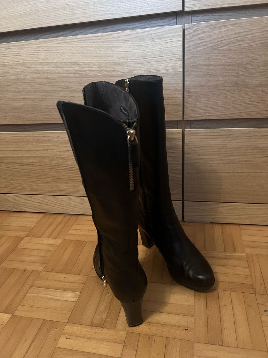 Tamaris Damenschuhe: Damenstiefel – Gebraucht aus Sarnen von Sla_ta 2