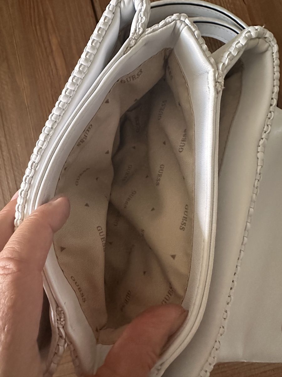 Guess Borse da donna: Guess Handtasche weiss, neu – Nuovo (secondo la descrizione) da Russikon venduto da twee555 4