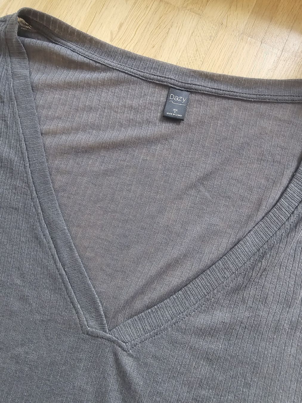 T-Shirts: leichtes Überwurf- Tshirt – Neu (gemäss Beschreibung) aus St.Gallen von amaka01 2