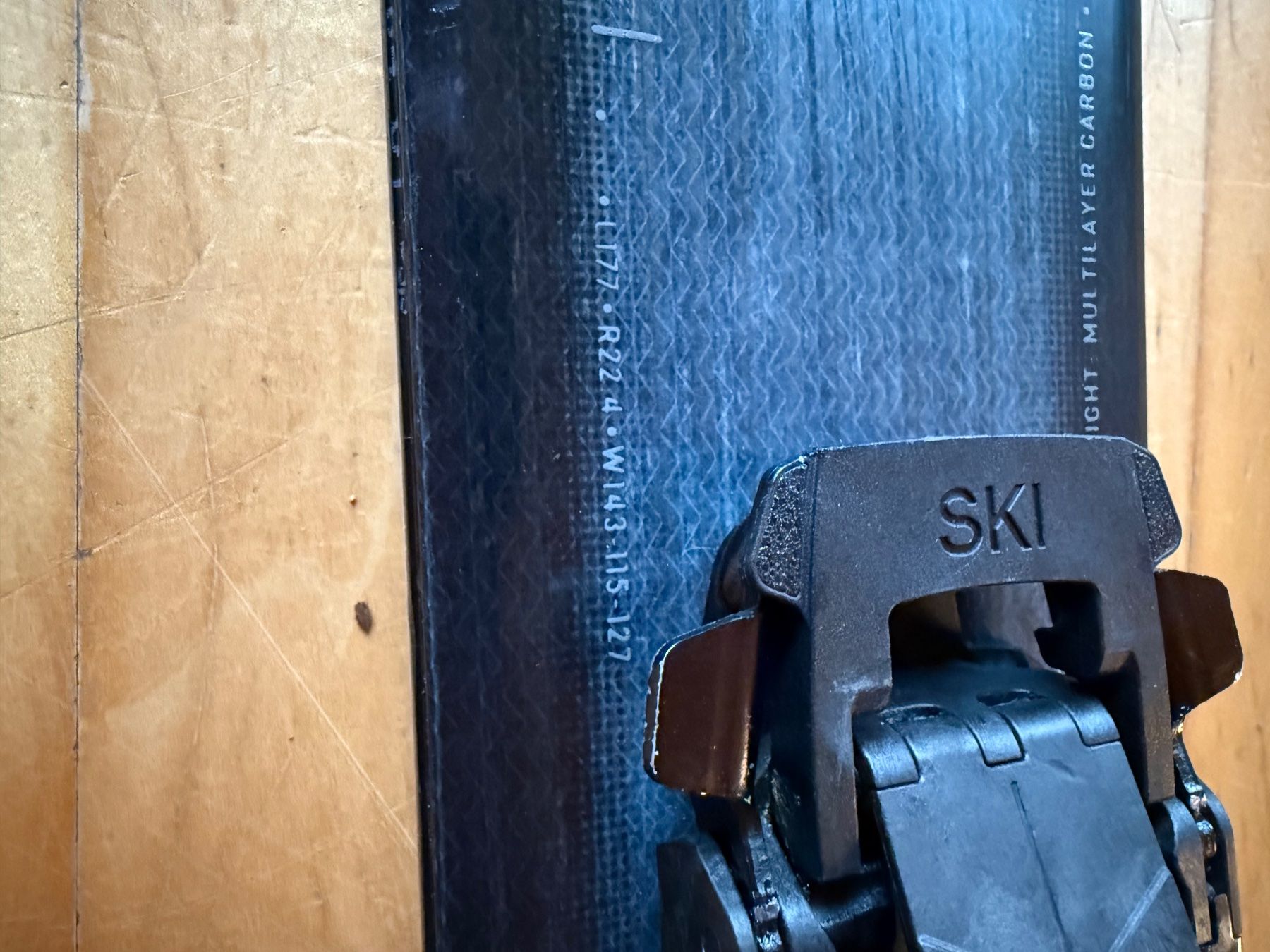 Head Skis: Head Core 117 Länge 177cm mit Atomic Shift – Gebraucht aus Römerswil LU von Ivo771 6