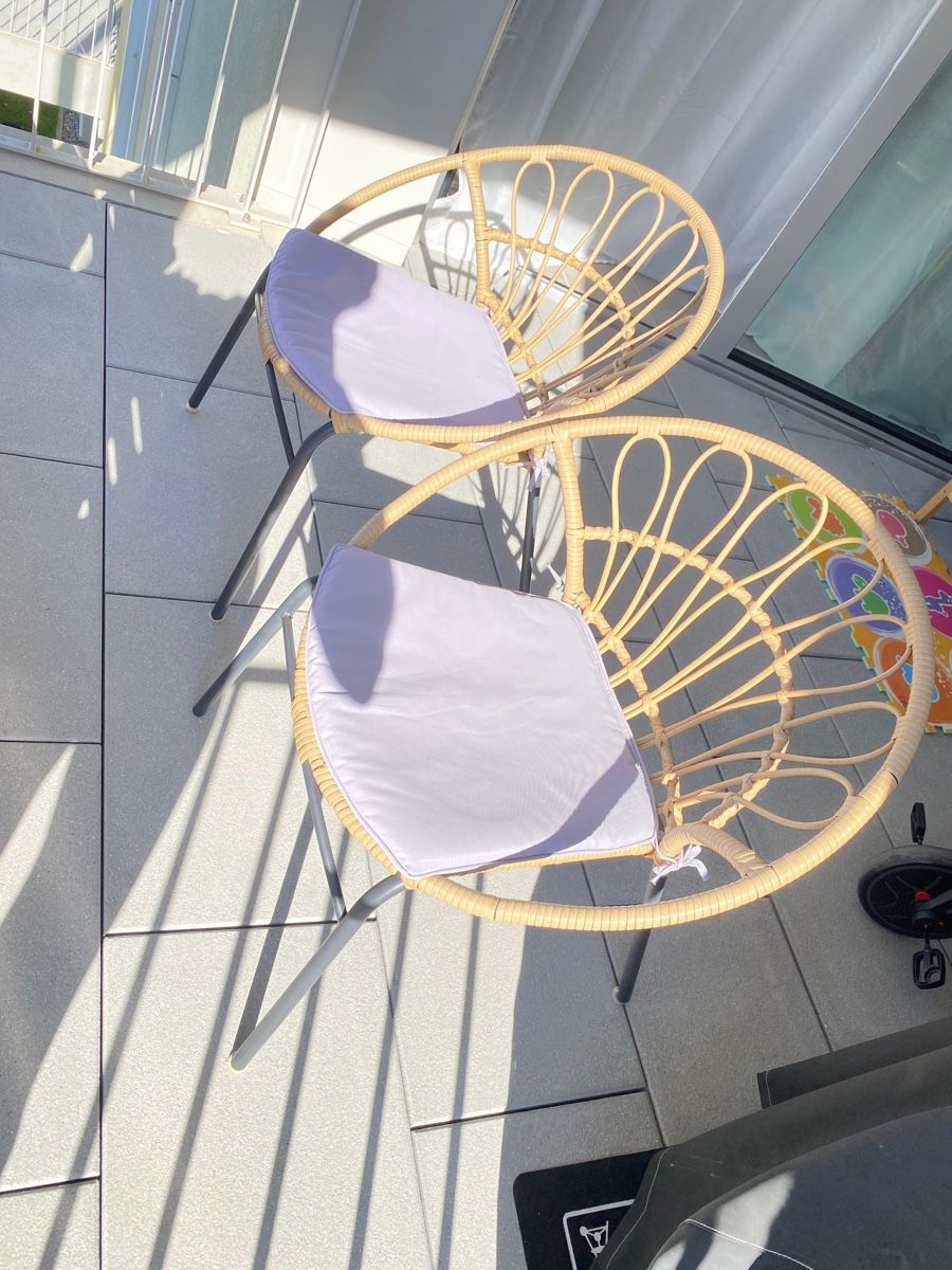 Sedie: 2 Stühle für Balkon/Garten - 2 Stühle 1 Preis – Nuovo (secondo la descrizione) da Oftringen venduto da natibjk 1