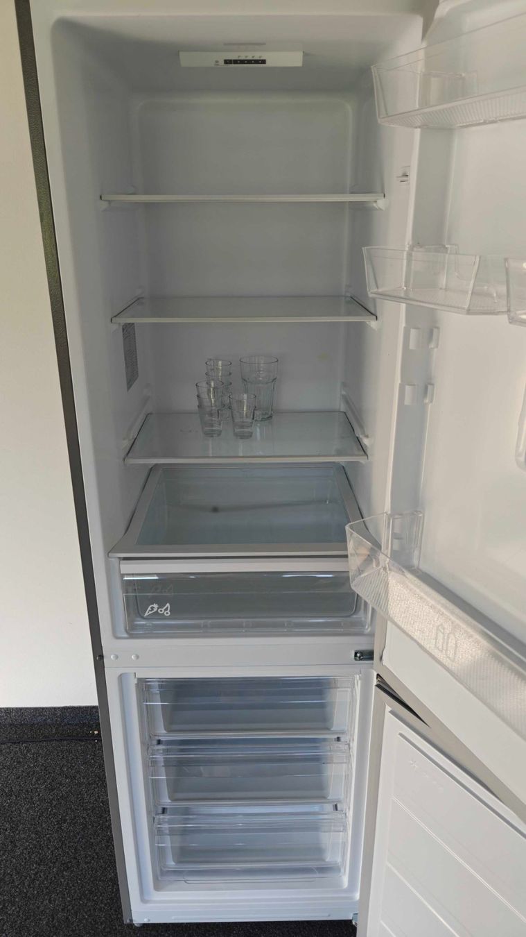 Ikea Réfrigérateurs: IKEA Kühlschrank – gebraucht – D'occasion à Bäretswil par srobots 1