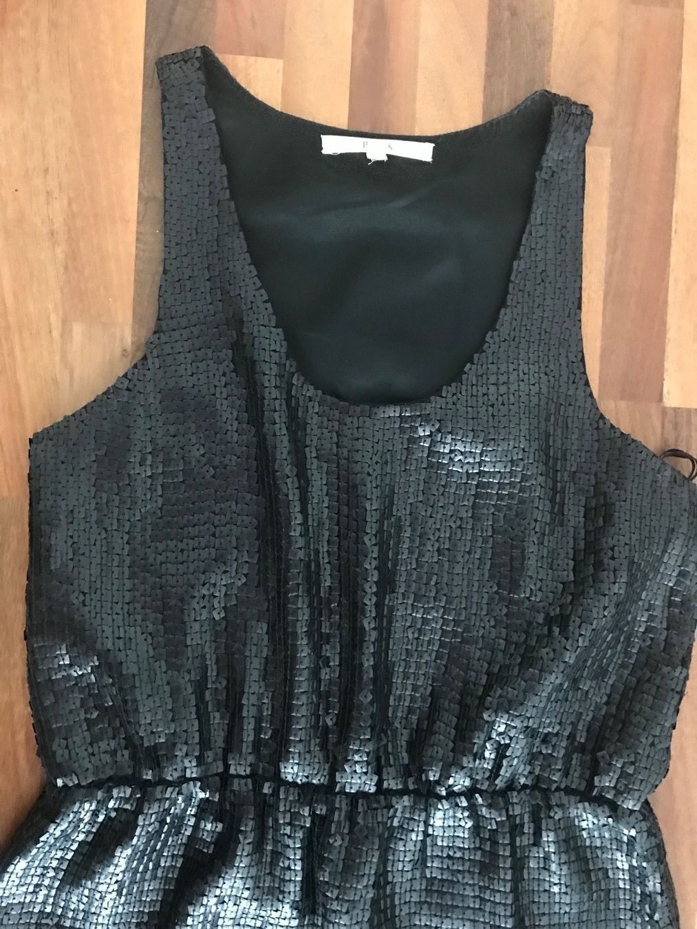 Ba&Sh Vestiti: Einmal getragenes Party Kleid – Nuovo (secondo la descrizione) da Wettingen venduto da epe_9vbf 6