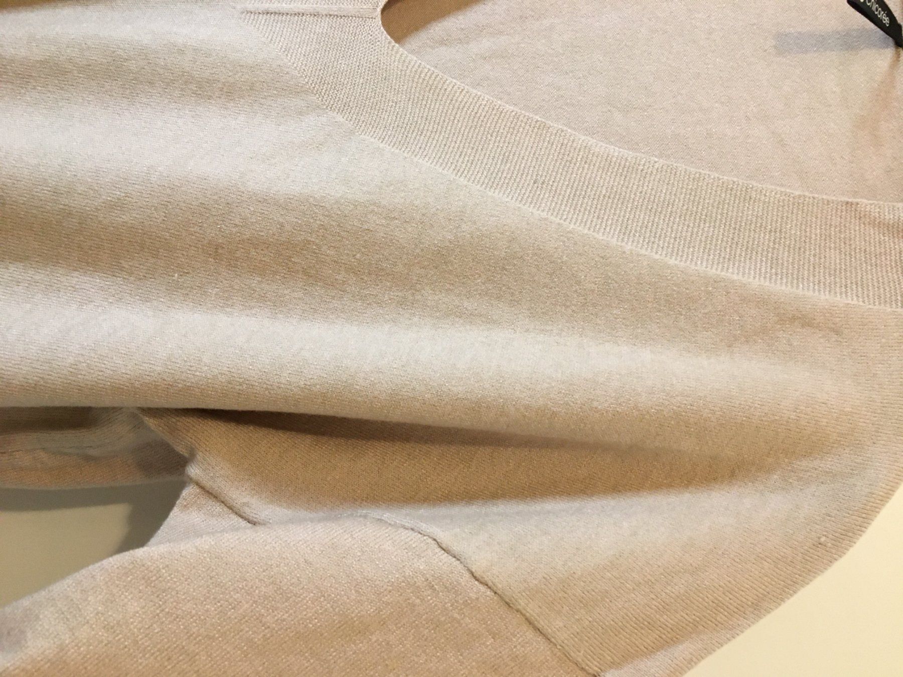 Maglioni & Felpe: Damenpullover Gr.: L, schöne beige Farbe ,V-Ausschnitt, NEU – Nuovo e nell'imballaggio originale da Heerbrugg venduto da dwfg 6