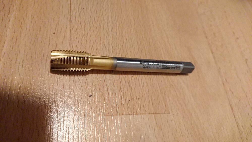 Tous les outils: Gewindebohrer Bass M12x1,5 – D'occasion à Rheineck par robse-ponte