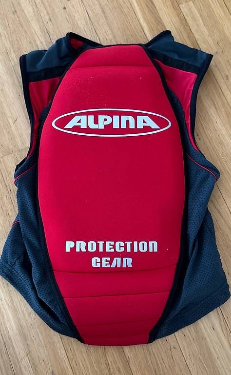 Protezioni & Imbottiture: Protektor Alpina – Usato da St. Gallen venduto da MGBA