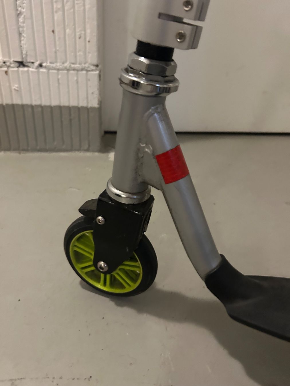 Veicoli per bambini: Cool Carver Trottinett Kinder – Usato da Wabern venduto da belka72 4
