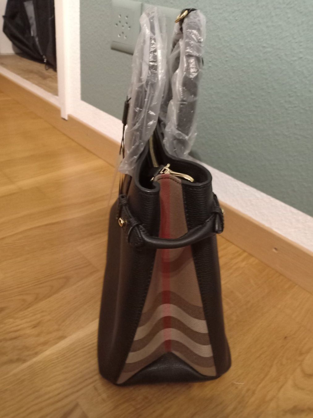 Burberry Borse da donna: Handtasche Burberry original neu – Nuovo e nell'imballaggio originale da zürich venduto da Bsp1 3