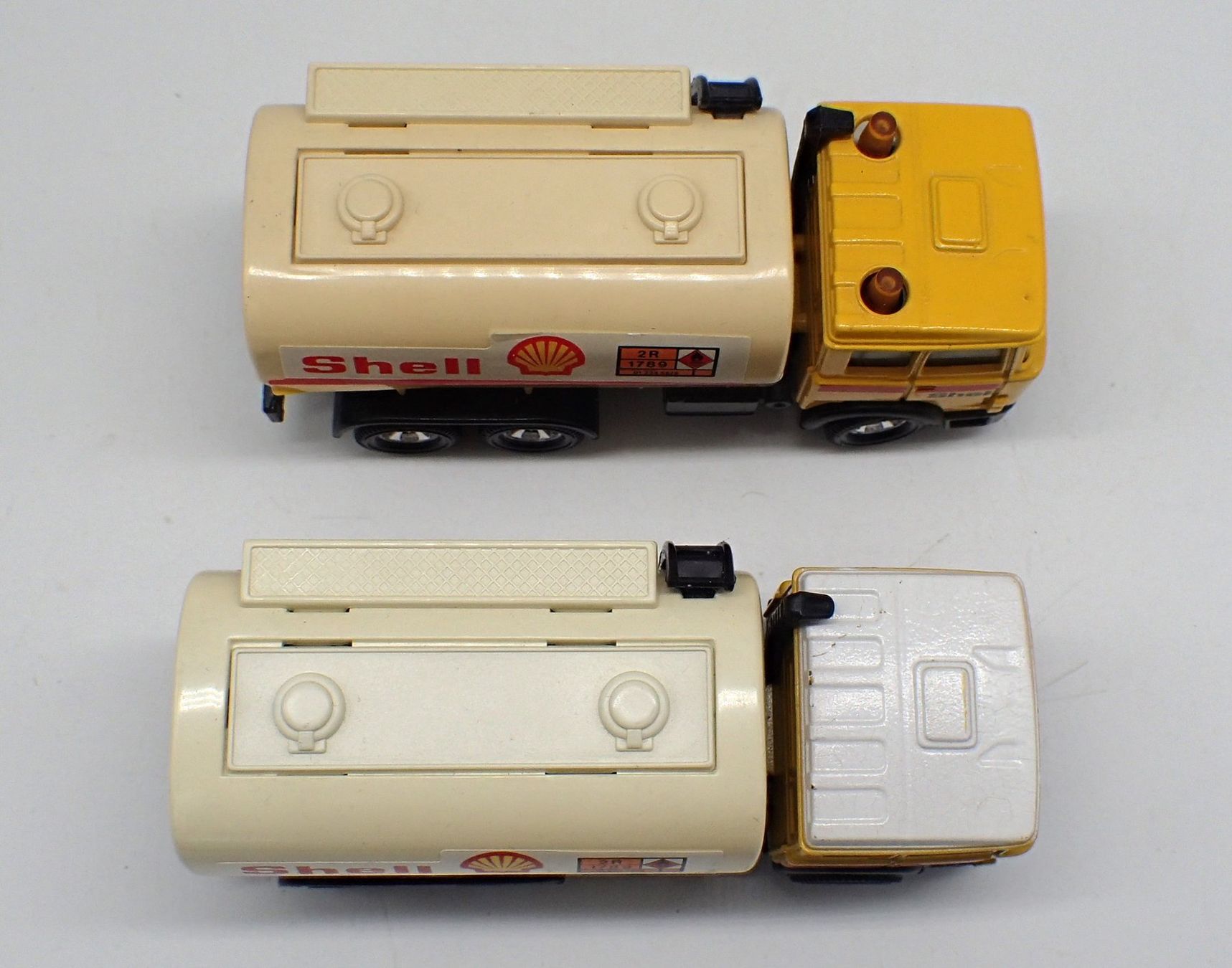 Matchbox Modellini d'auto: 2x Matchbox Tankwagen / camions citernes Shell – Usato da Ostermundigen venduto da archeopteryx 4