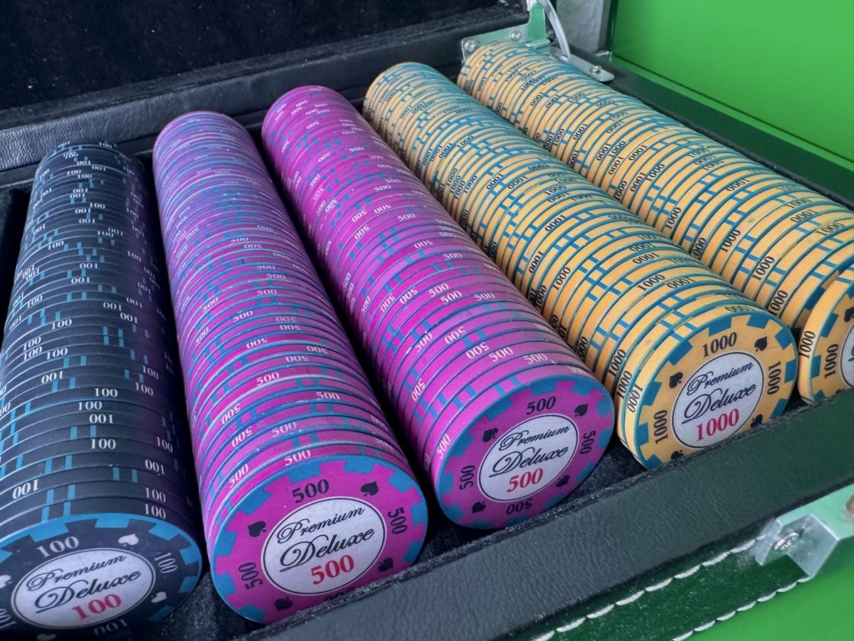 Giochi: Pokerset mit Keramik-Chips – Usato da Steffisburg venduto da T_BobbyZ 1