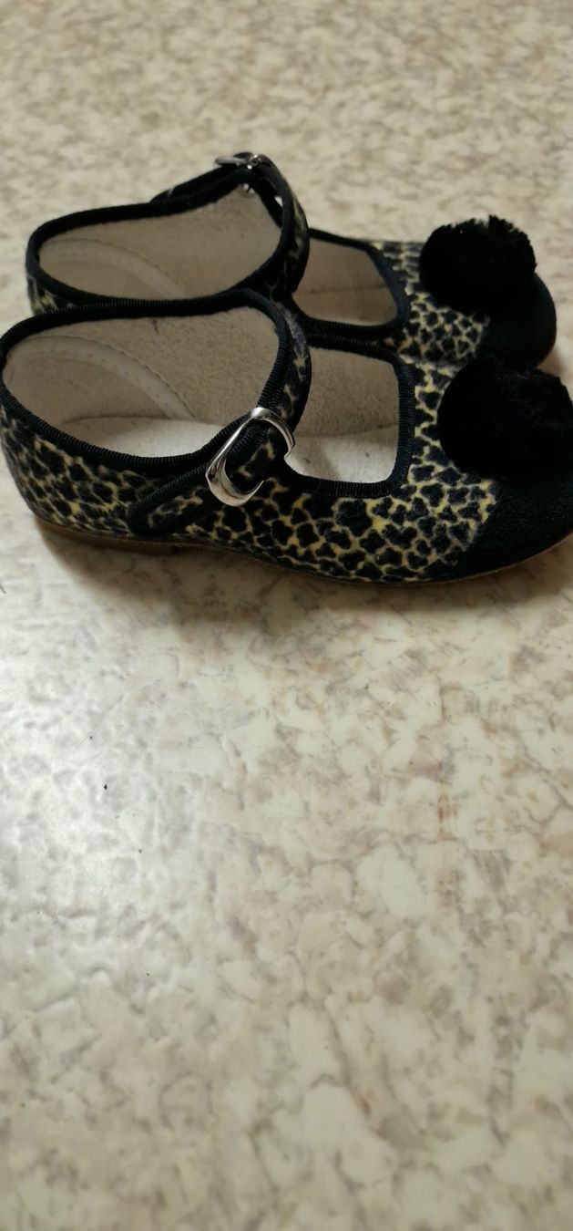 Tiger Swiss Scarpe per ragazzi: Tigerfinkli, Grösse 26 – Usato da Seftigen venduto da G00 1